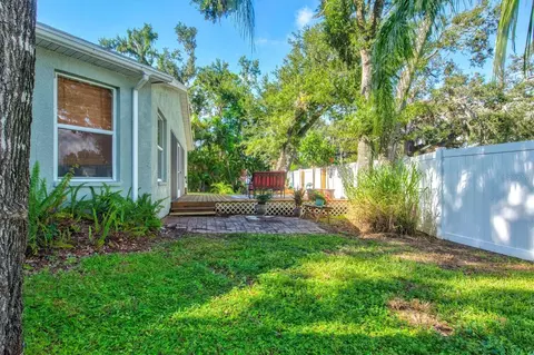 Exterior - 5128 18th Ln E, Bradenton, FL 34203 photo 14 of 17