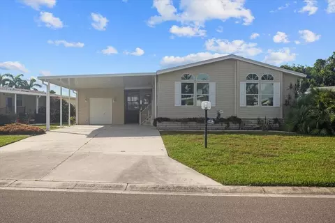 8434 Imperial Cir, Palmetto, FL 34221