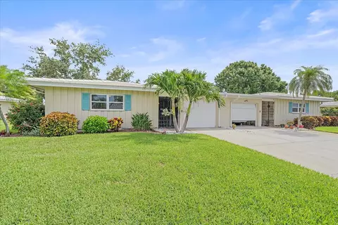 7216 11th Ave W #203, Bradenton, FL 34209