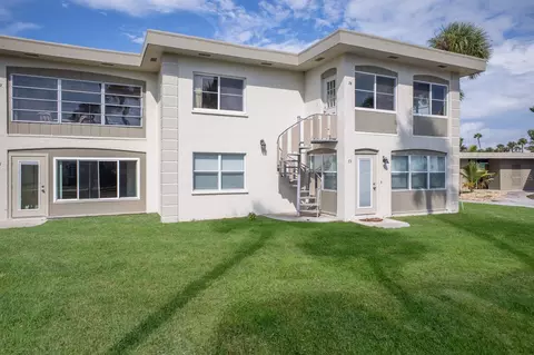 6300 Flotilla Dr #74, Holmes Beach, FL 34217