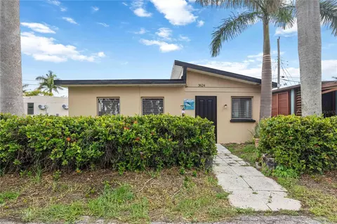 3624 115th St W, Bradenton, FL 34210