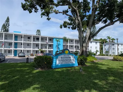 2547 60th Ave W #L-36, Bradenton, FL 34207