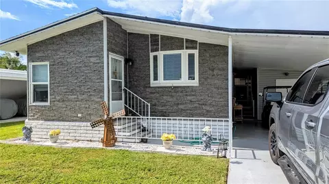 105 48th Ave W, Bradenton, FL 34207