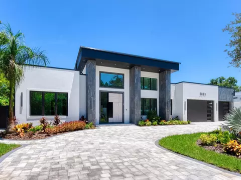 2003 S Shade Ave, Sarasota, FL 34239
