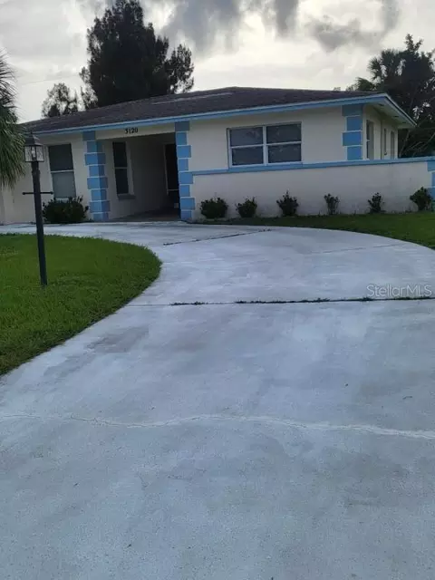3120 Pinetree St, Port Charlotte, FL 33952