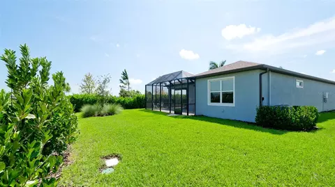 Exterior - 8760 Ocean Tides Cv, Parrish, FL 34219 photo 3 of 9