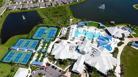 View/Area - 8760 Ocean Tides Cv, Parrish, FL 34219 photo 3 of 8