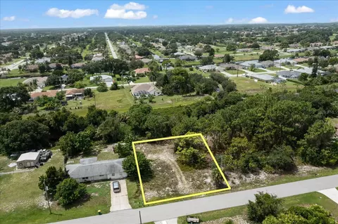 10485 Greenway Ave, Englewood, FL 34224