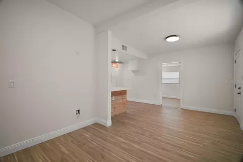 Living - 1103 Malcom Rd, Ocoee, FL 34761 photo 2 of 4