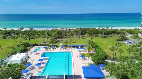 1105 Gulf Of Mexico Dr #402, Longboat Key, FL 34228