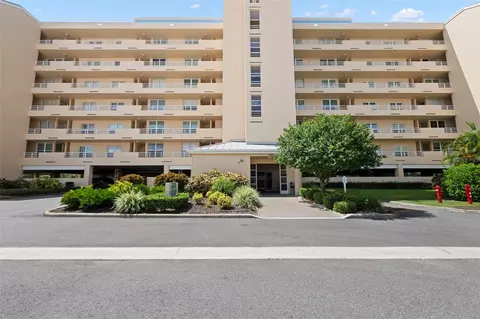 4460 Fairways Blvd #205, Bradenton, FL 34209