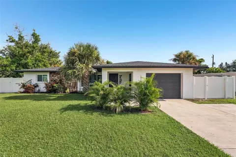 1302 Mango Ave, Venice, FL 34285
