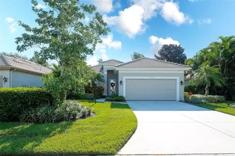 9747 51st Ter E, Bradenton, FL 34211