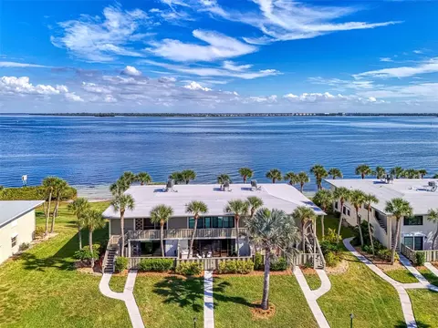 6500 Flotilla Dr #102, Holmes Beach, FL 34217