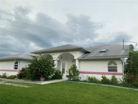 104 Fountain St, Port Charlotte, FL 33953