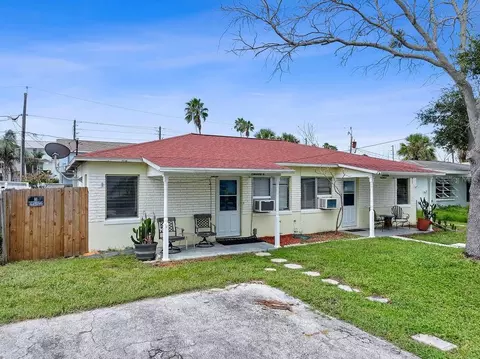 14050 Miramar Ave, Madeira Beach, FL 33708