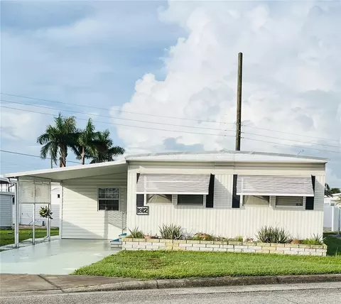 1912 Florida Blvd, Bradenton, FL 34207