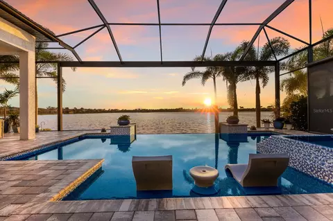 284 Maraviya Blvd, Nokomis, FL 34275
