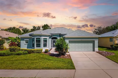 7810 Castleisland Dr, Sarasota, FL 34240