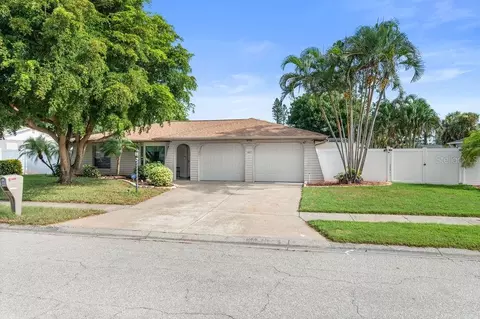 1007 67th Avenue Dr W, Bradenton, FL 34207