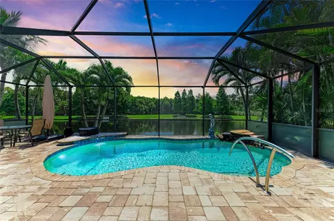 4720 Woodbrook Dr, Sarasota, FL 34243