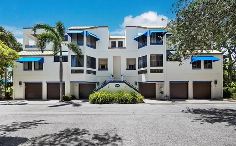 1904 Harbourside Dr #202, Longboat Key, FL 34228