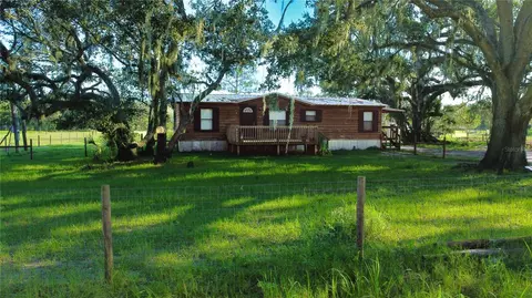 415 Bronco Dr, Zolfo Springs, FL 33890