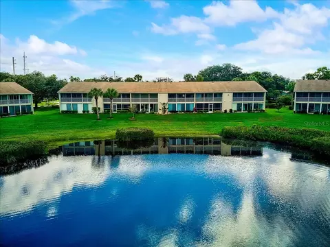 811 Waterside Dr #205, Venice, FL 34285