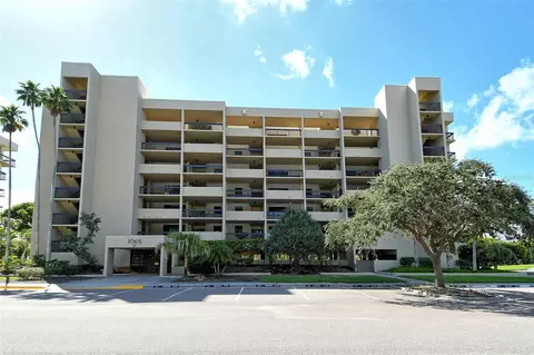 1065 Gulf Of Mexico Dr #601, Longboat Key, FL 34228