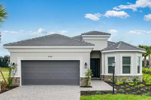 10308 Silent Night Ln, Sarasota, FL 34241