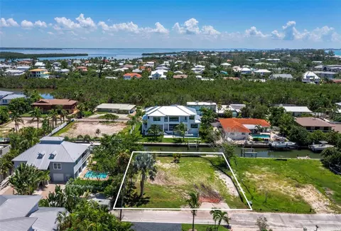 570 De Narvaez Dr, Longboat Key, FL 34228 photo 9