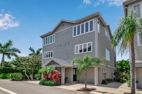 528 Forest Way, Longboat Key, FL 34228