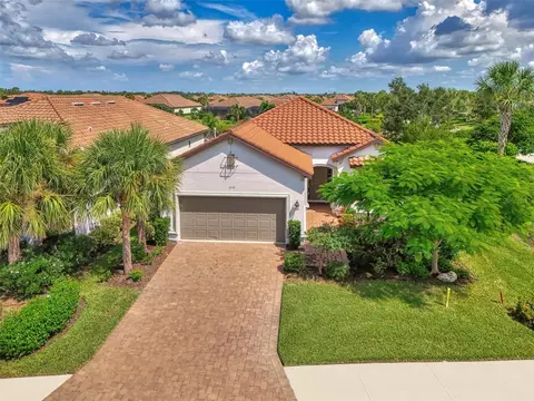 5512 Lampiasi St, Sarasota, FL 34238