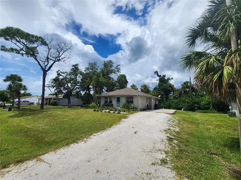Exterior - 315 Eider Rd, Venice, FL 34293 photo 4 of 4