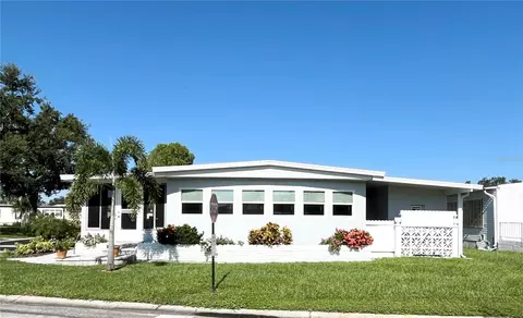 105 White Oak Ter, Sarasota, FL 34237