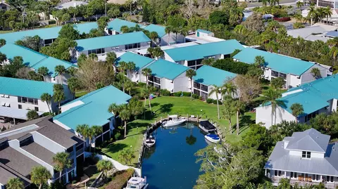 5641 Midnight Pass Rd #904, Sarasota, FL 34242