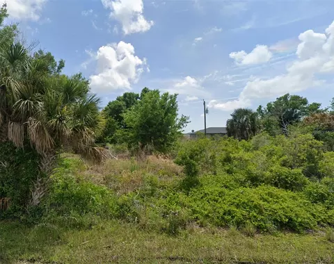 12137 Claremont Dr, Port Charlotte, FL 33981