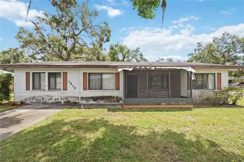 1717 8th St W, Palmetto, FL 34221