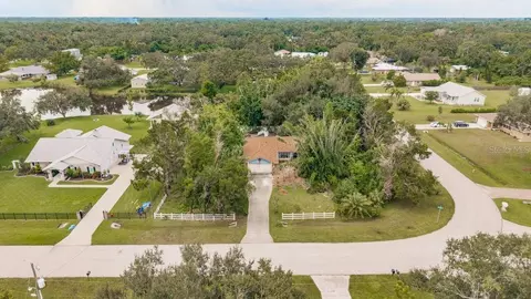 6104 26th Ave E, Bradenton, FL 34208