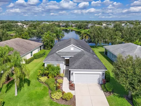 11907 Forest Park Cir, Bradenton, FL 34211