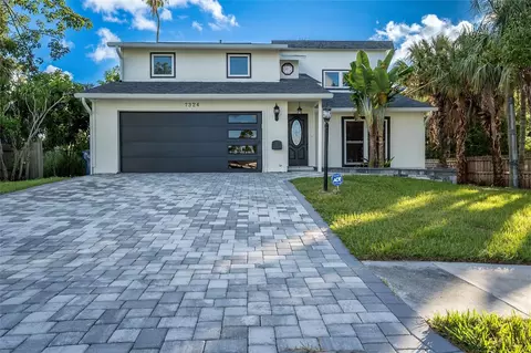 7324 Phillips St, Sarasota, FL 34243