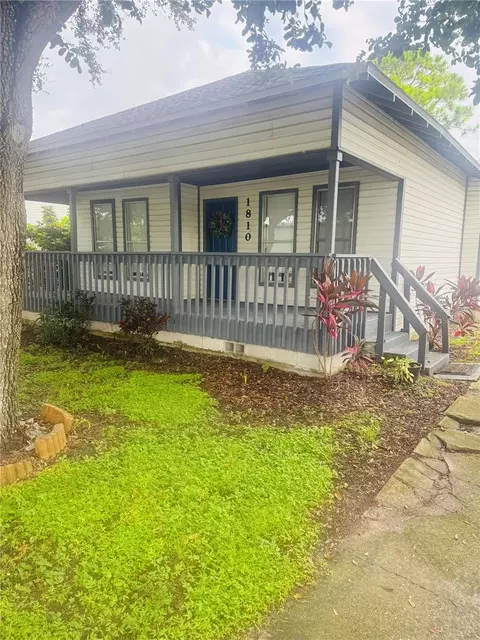 1810 17th St E, Palmetto, FL 34221