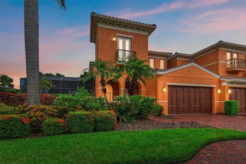1025 Fish Hook Cv, Bradenton, FL 34212