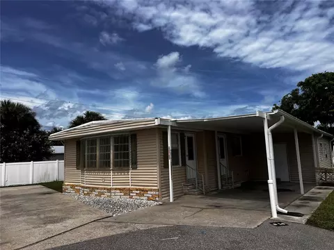16 N Cardinal #B16, Punta Gorda, FL 33950
