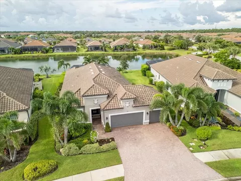 5441 Manchini St, Sarasota, FL 34238