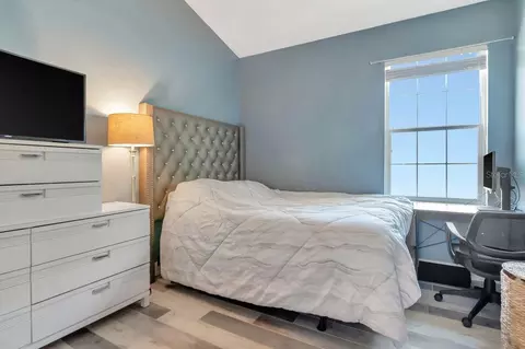 Bedroom - 8880 Moonlit Meadows Loop, Riverview, FL 33578 photo 7 of 8