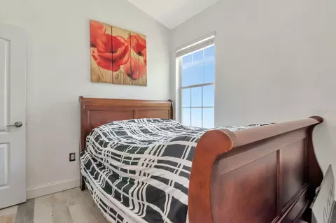 Bedroom - 8880 Moonlit Meadows Loop, Riverview, FL 33578 photo 6 of 8