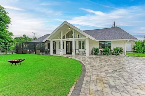 2156 Orchid St, Sarasota, FL 34239