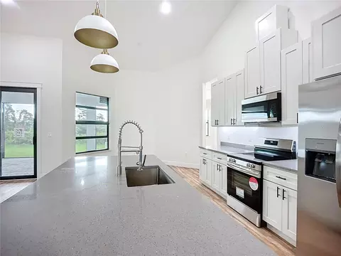 Kitchen - 15 Heave Ln, Placida, FL 33946 photo 8 of 9