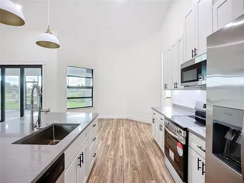 Kitchen - 15 Heave Ln, Placida, FL 33946 photo 7 of 9